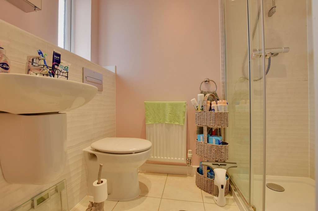 Images for Barbrook Avenue, Heybridge EAID:ISSL BID:401