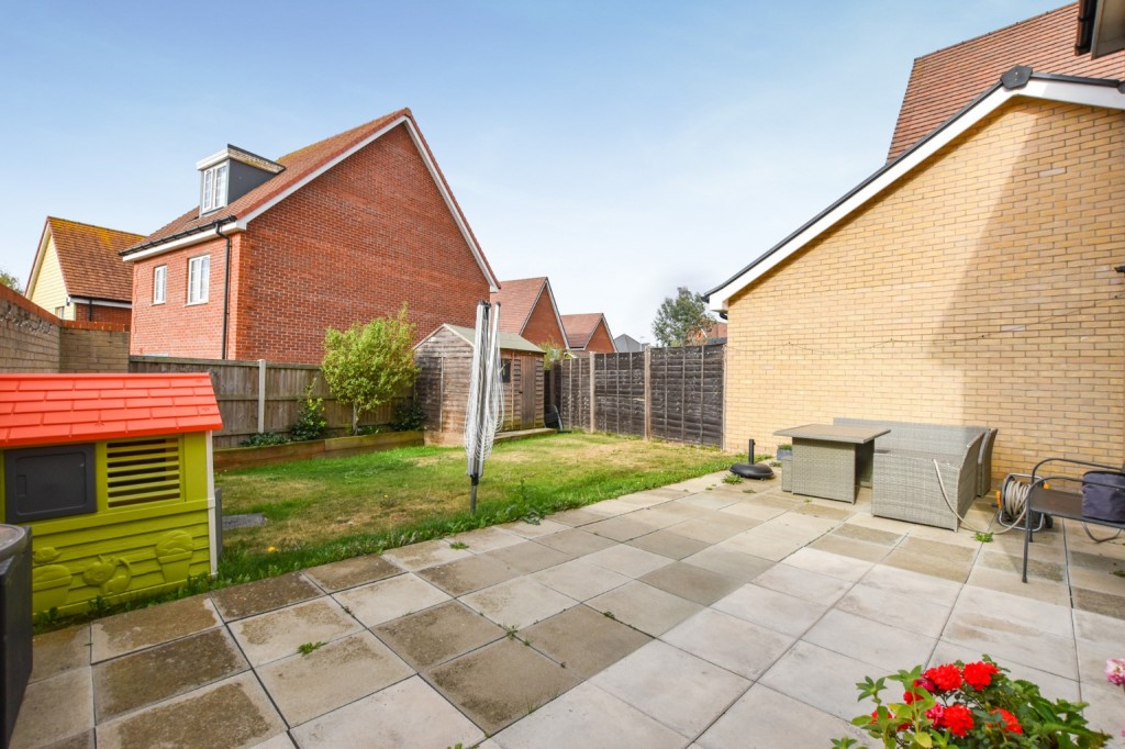 Images for Barbrook Avenue, Heybridge EAID:ISSL BID:401