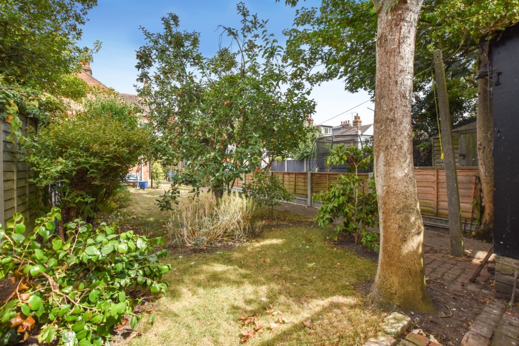 Images for Victoria Road, Maldon, Essex, CM9 EAID:ISSL BID:401