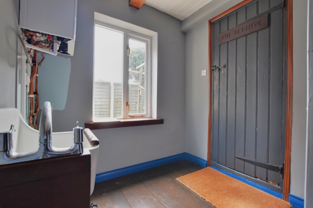 Images for Victoria Road, Maldon, Essex, CM9 EAID:ISSL BID:401