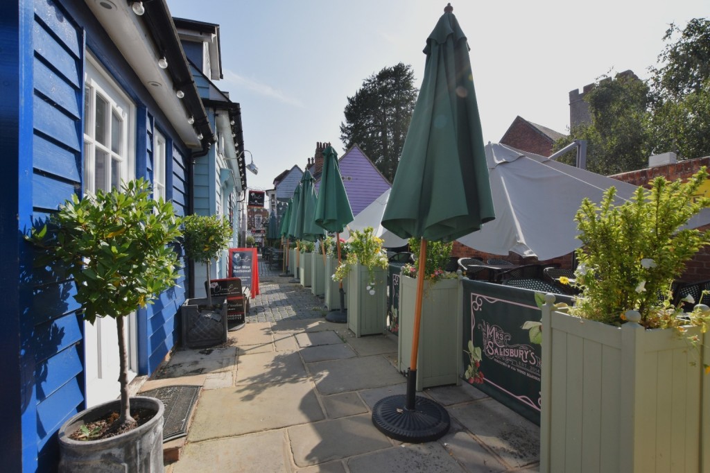 Images for Brights Path, High Street, Maldon EAID:ISSL BID:401