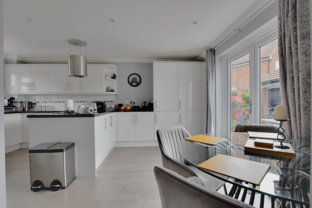 Images for Southey Close, Heybridge, Maldon, Essex, CM9 4YW EAID:ISSL BID:401