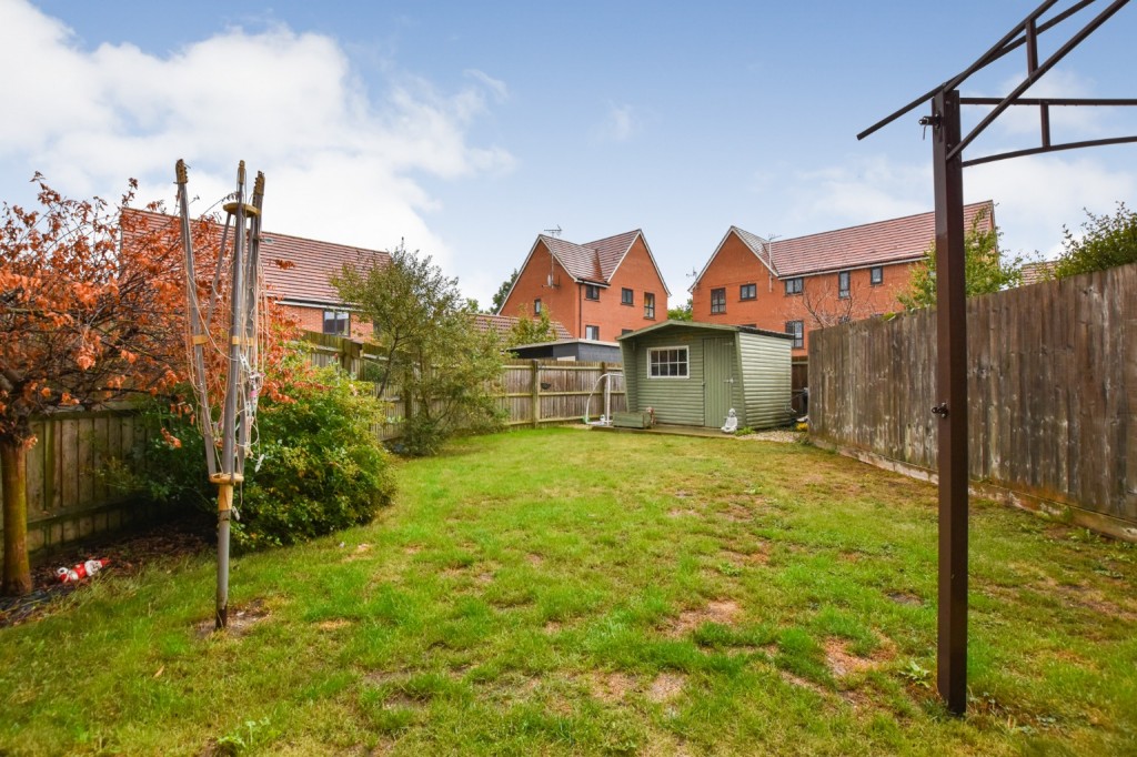 Images for Mons Way, Maldon EAID:ISSL BID:401