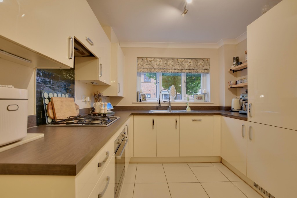 Images for Mons Way, Maldon EAID:ISSL BID:401
