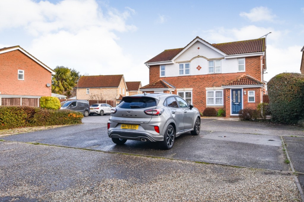 Images for Beaumont Way, Nr Promenade Park, Maldon, CM9 5NA EAID:ISSL BID:401