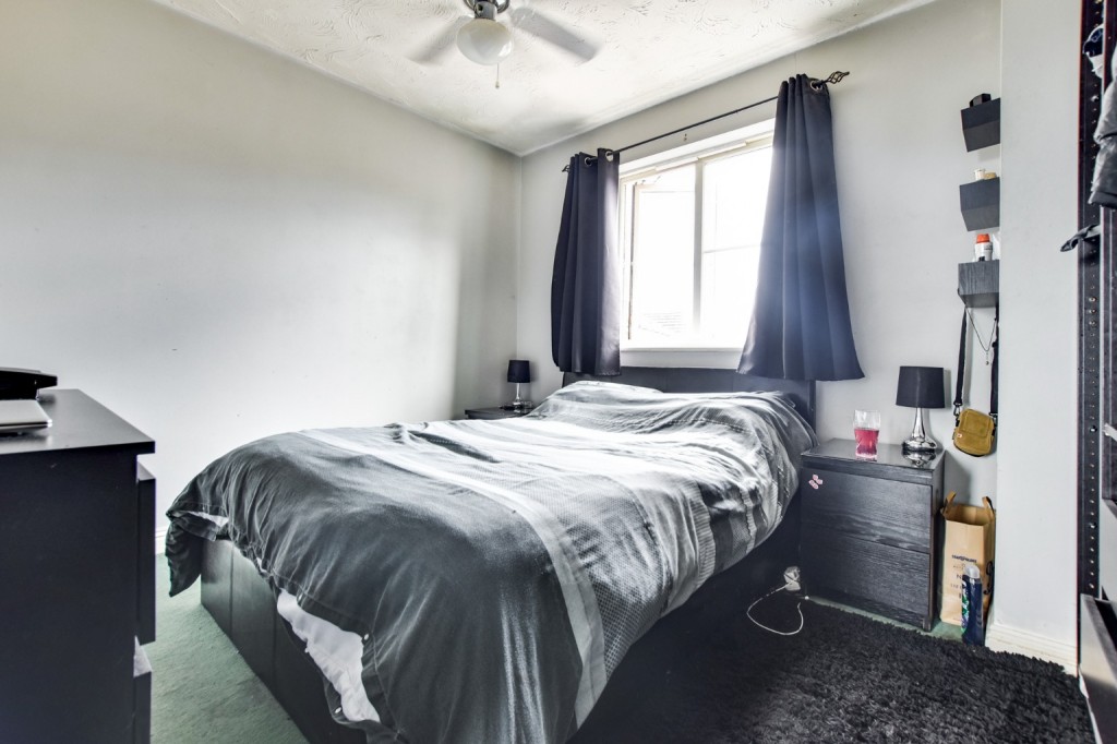 Images for Tern Close, Mayland EAID:ISSL BID:401