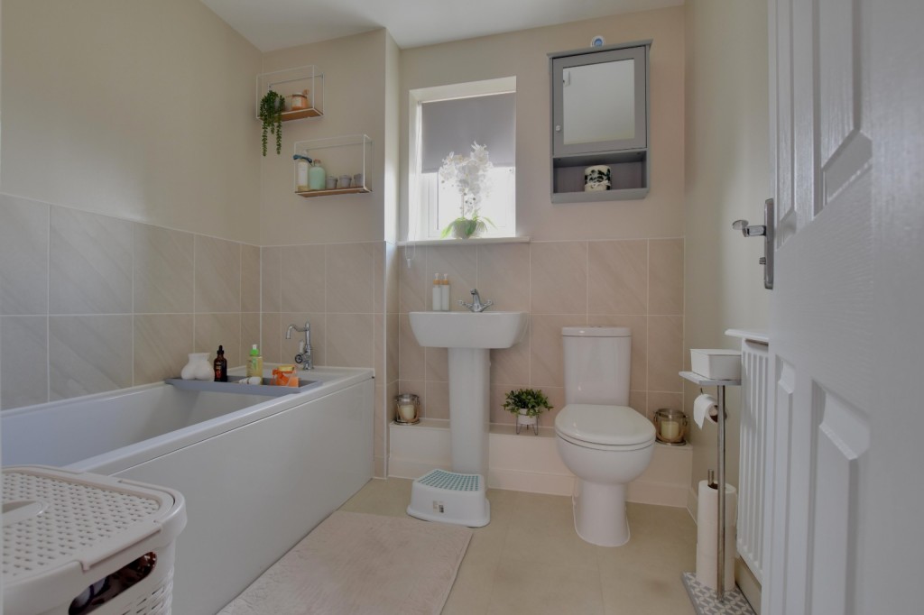 Images for St Andrews Way, Heybridge EAID:ISSL BID:401