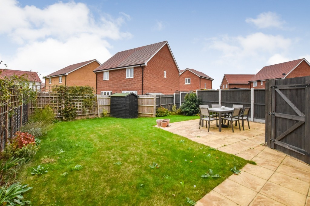 Images for Dickens Close, Maldon EAID:ISSL BID:401