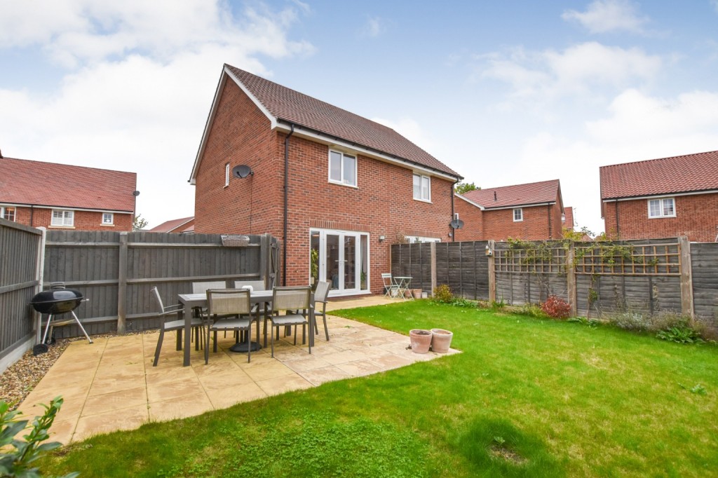 Images for Dickens Close, Maldon EAID:ISSL BID:401