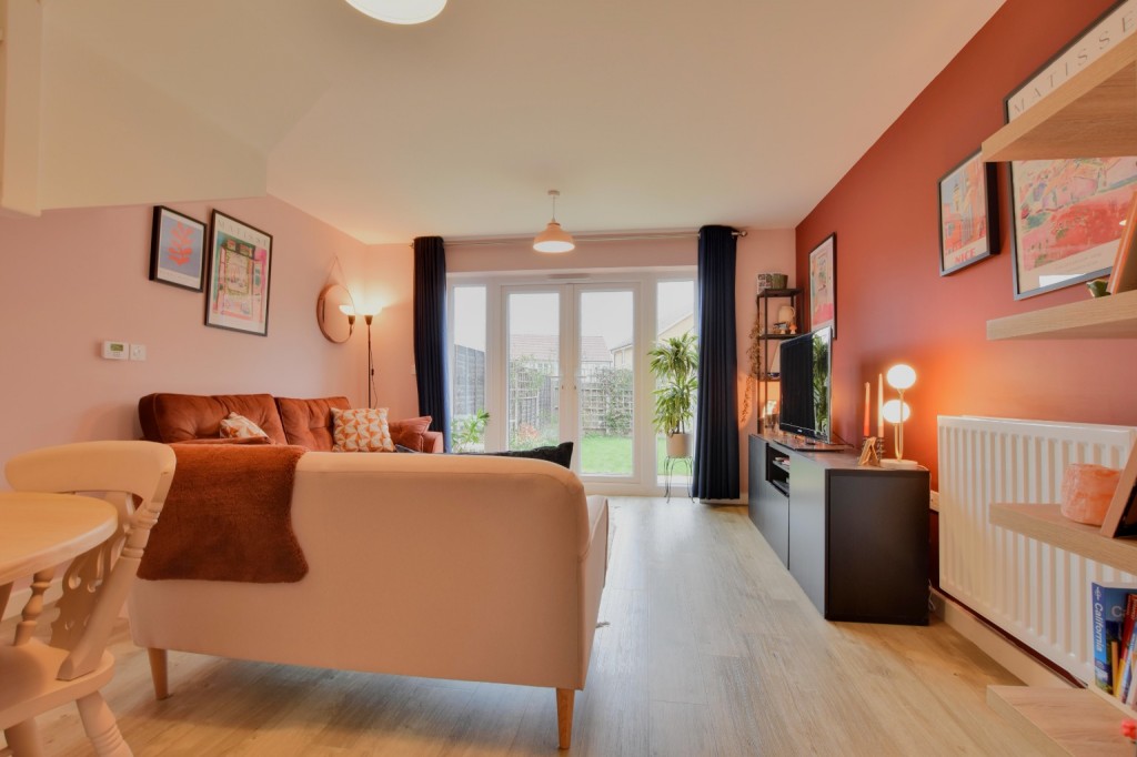 Images for Dickens Close, Maldon EAID:ISSL BID:401