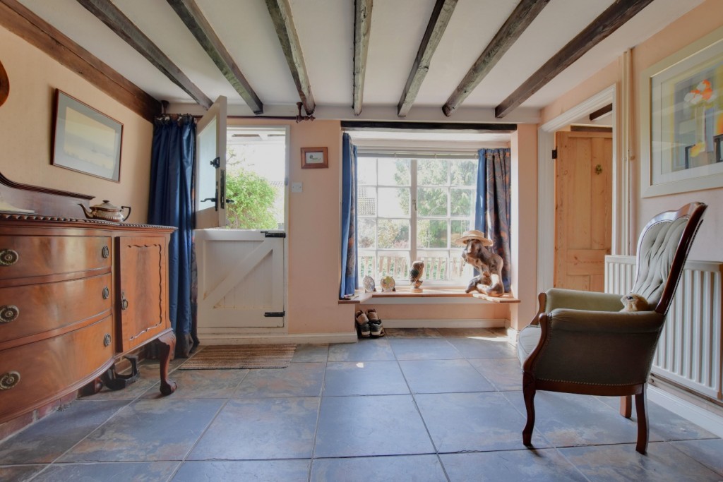 Images for Lock Hill, Heybridge Basin, Maldon, Essex EAID:ISSL BID:401