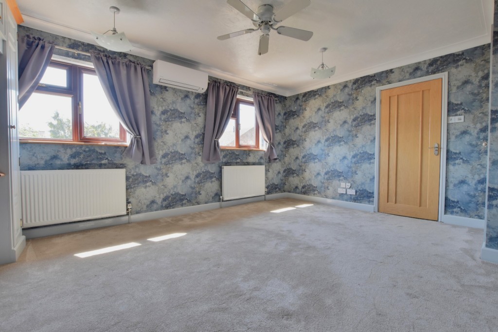 Images for Scraley Road, Heybridge EAID:ISSL BID:401