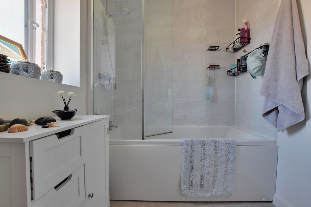 Images for Wigmore Avenue, Wycke Place, Maldon, CM9 6LQ EAID:ISSL BID:401