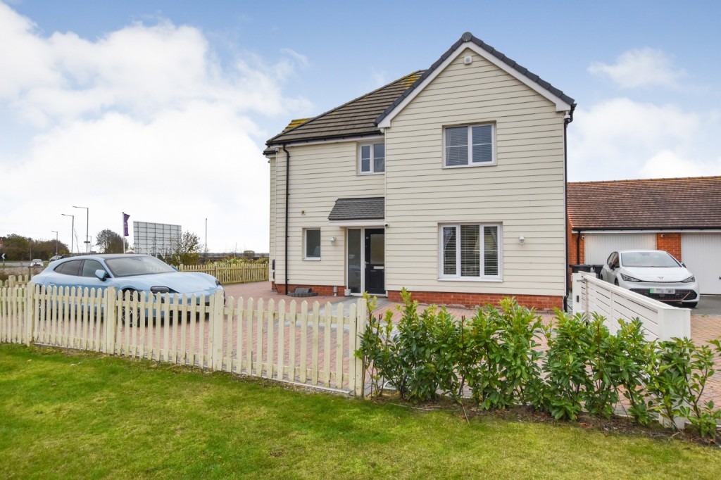 Images for Spitfire Road, Maldon EAID:ISSL BID:401