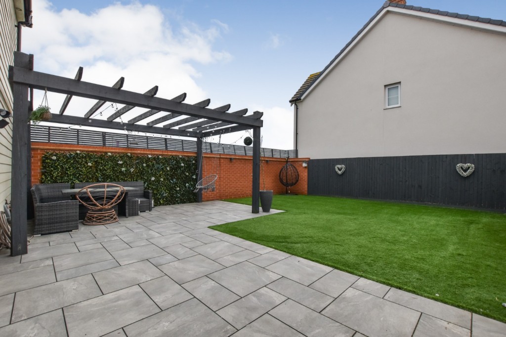 Images for Spitfire Road, Maldon EAID:ISSL BID:401