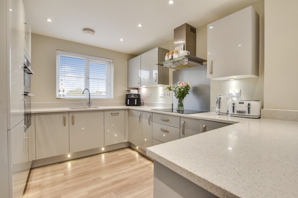 Images for Spitfire Road, Maldon EAID:ISSL BID:401