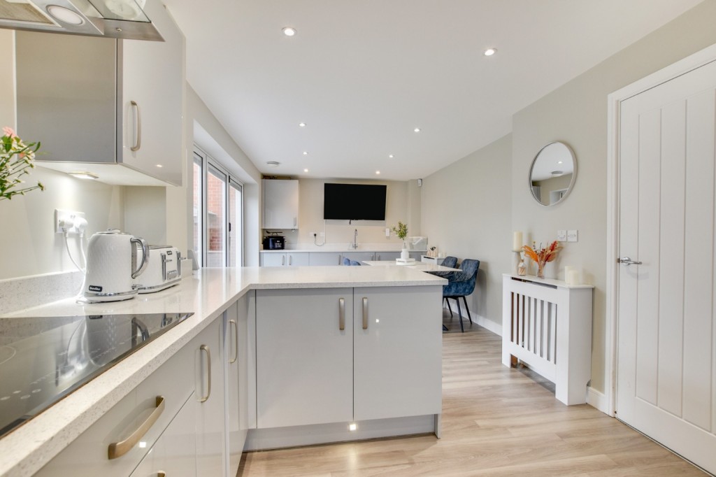 Images for Spitfire Road, Maldon EAID:ISSL BID:401