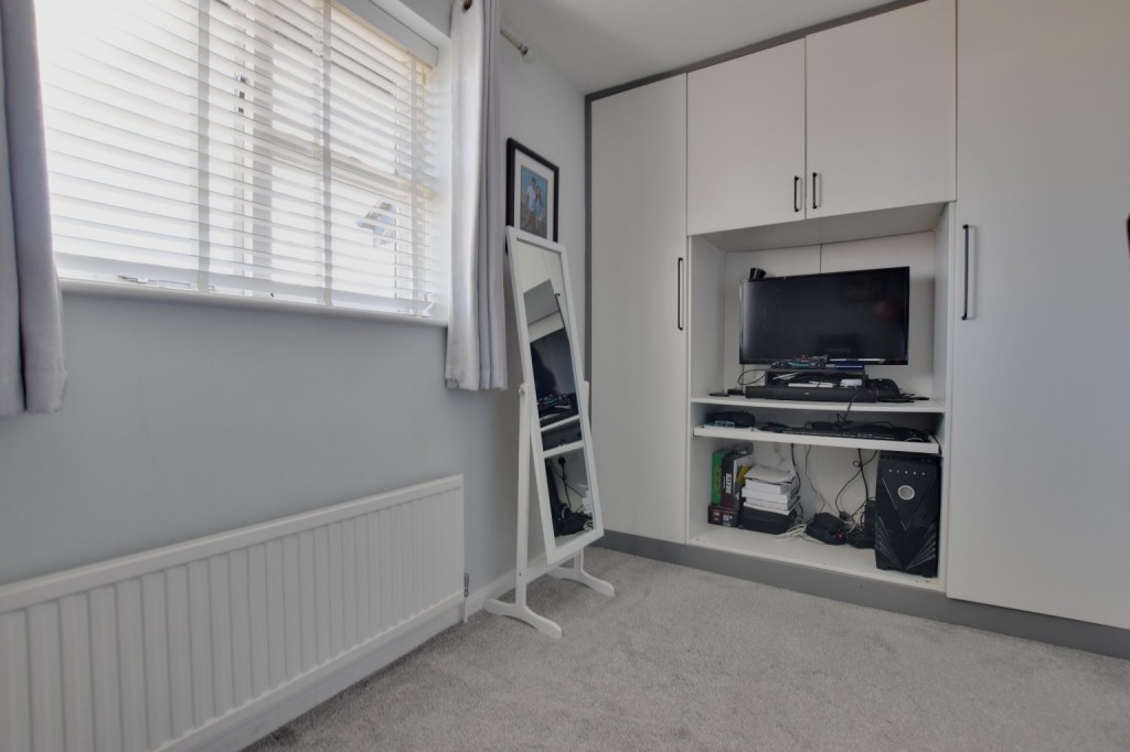 Images for Rowan Drive, Heybridge EAID:ISSL BID:401