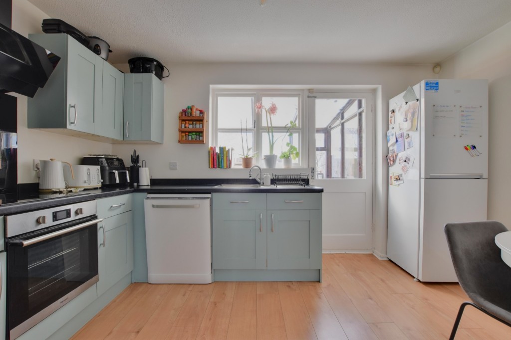 Images for Rowan Drive, Heybridge EAID:ISSL BID:401