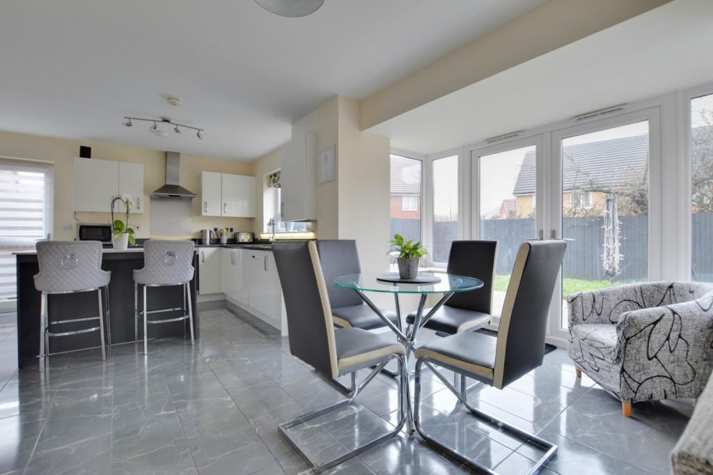 Images for Corbett Place, Maldon EAID:ISSL BID:401