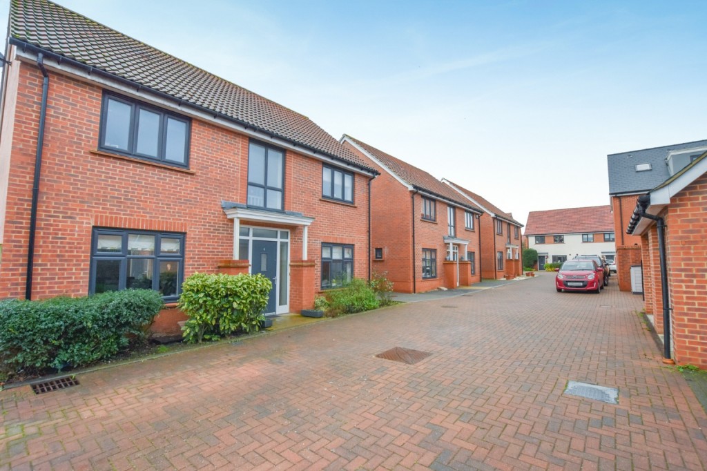 Images for Corbett Place, Maldon EAID:ISSL BID:401