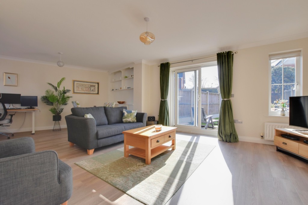 Images for Abbotsmead, Heybridge, Maldon, Essex, CM9 4PT EAID:ISSL BID:401