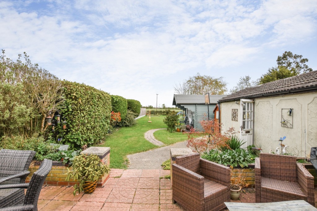 Images for Mundon Road, Maldon EAID:ISSL BID:401