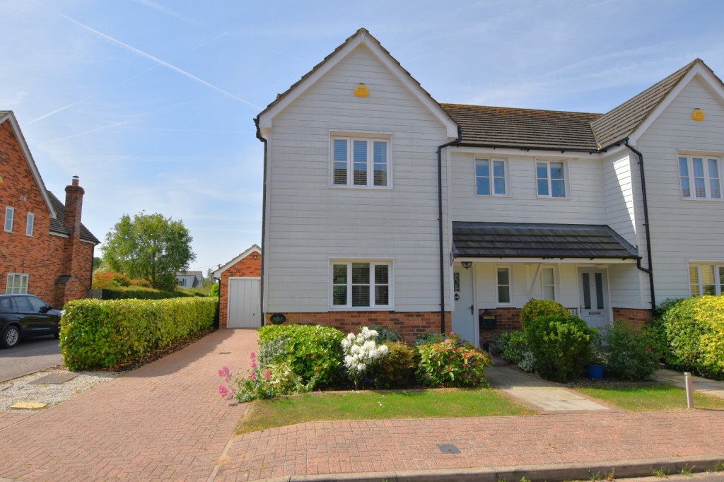 Images for Willow Court, Cold Norton EAID:ISSL BID:401