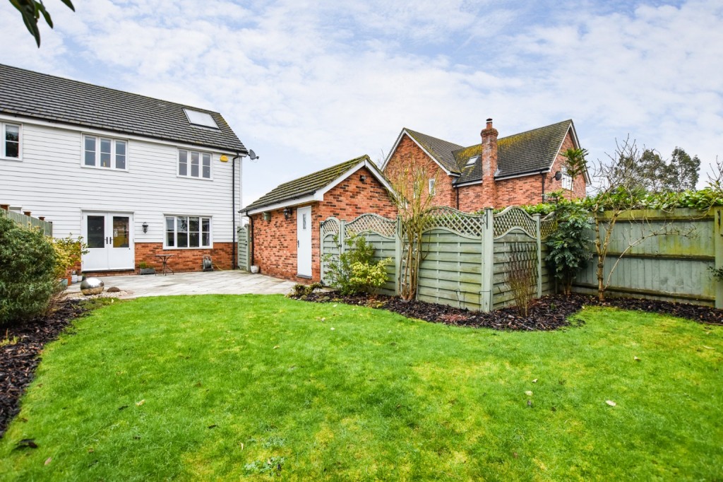 Images for Willow Court, Cold Norton EAID:ISSL BID:401