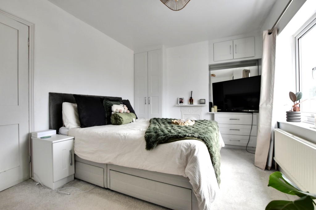 Images for Oak Road, Heybridge, Maldon EAID:ISSL BID:401
