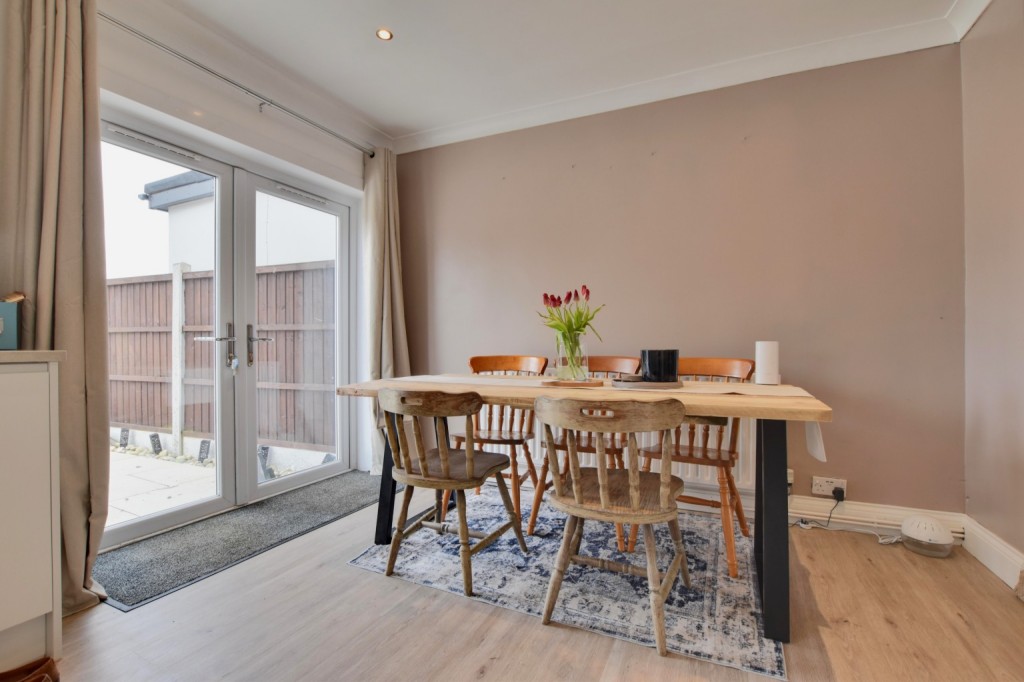 Images for Oak Road, Heybridge, Maldon EAID:ISSL BID:401