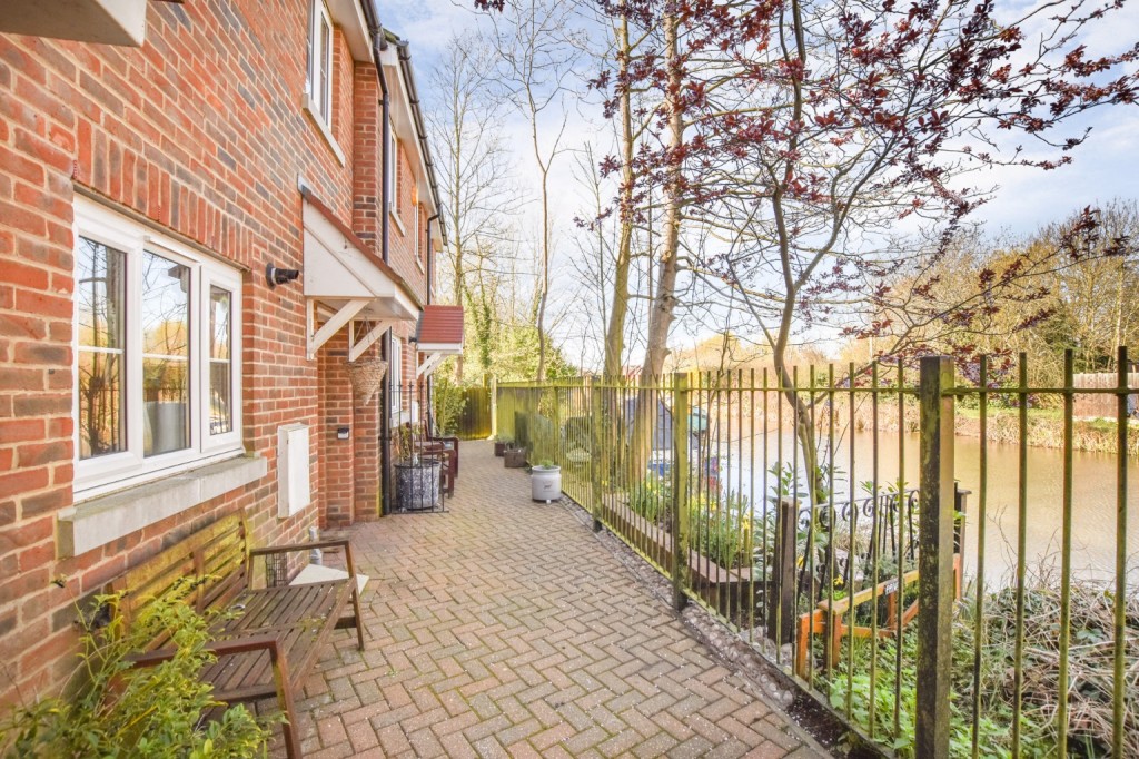 Images for Benbridge Close, Heybridge EAID:ISSL BID:401