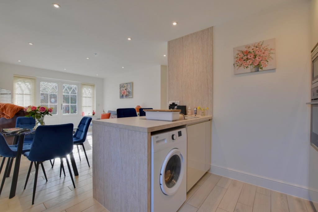 Images for High Street, Maldon, Essex, CM9 EAID:ISSL BID:401