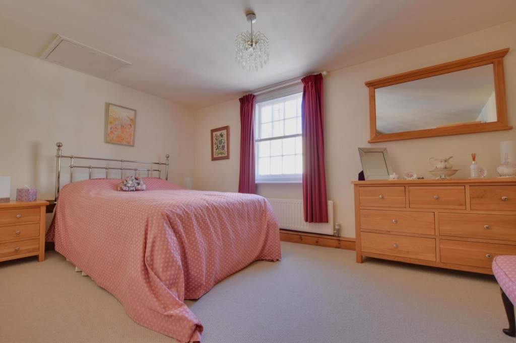 Images for Maldon, CM9 EAID:ISSL BID:401