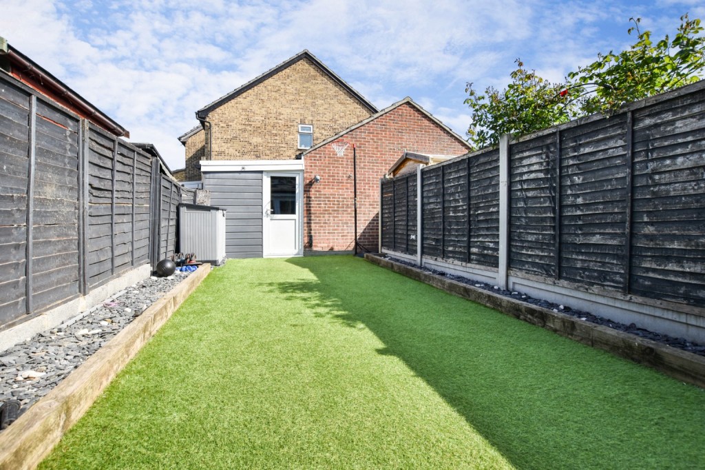 Images for Sanderling Gardens, Heybridge EAID:ISSL BID:401