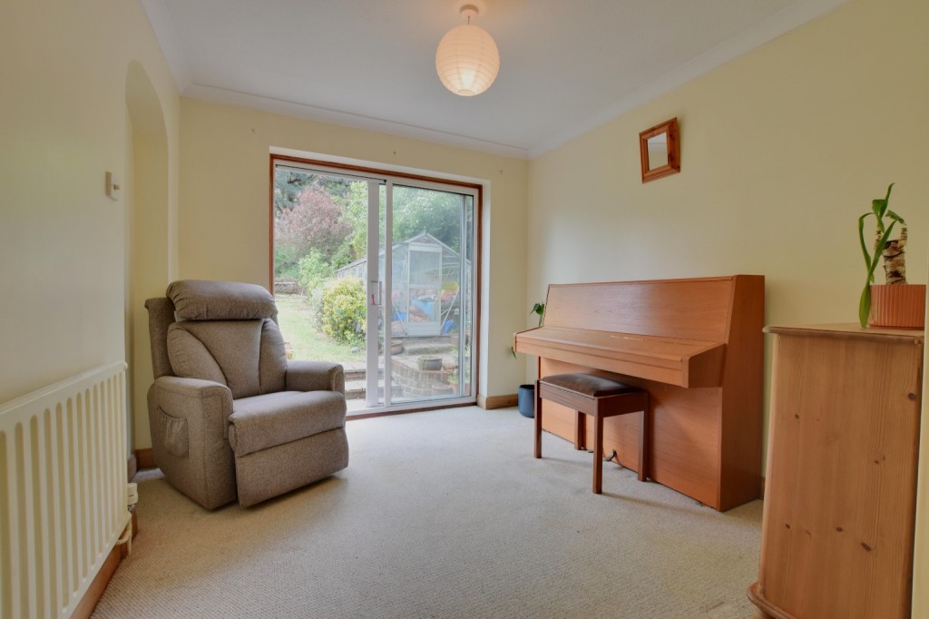 Images for Chelmsford Road, Purleigh EAID:ISSL BID:401