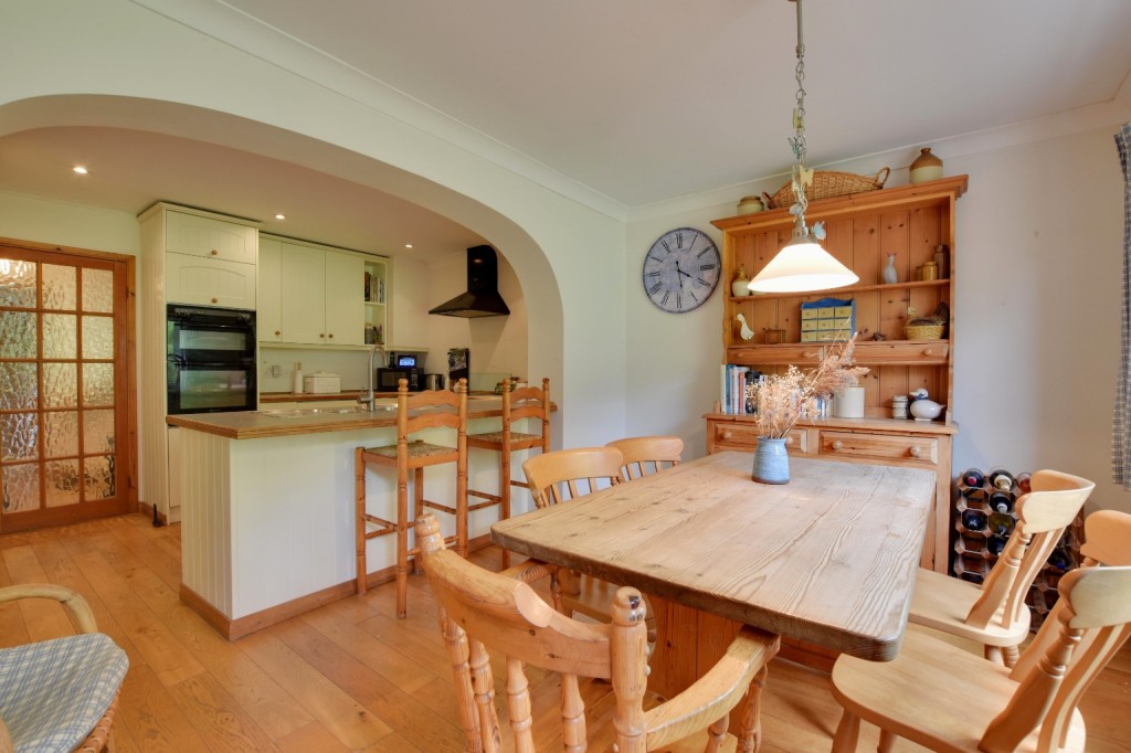 Images for Chelmsford Road, Purleigh EAID:ISSL BID:401