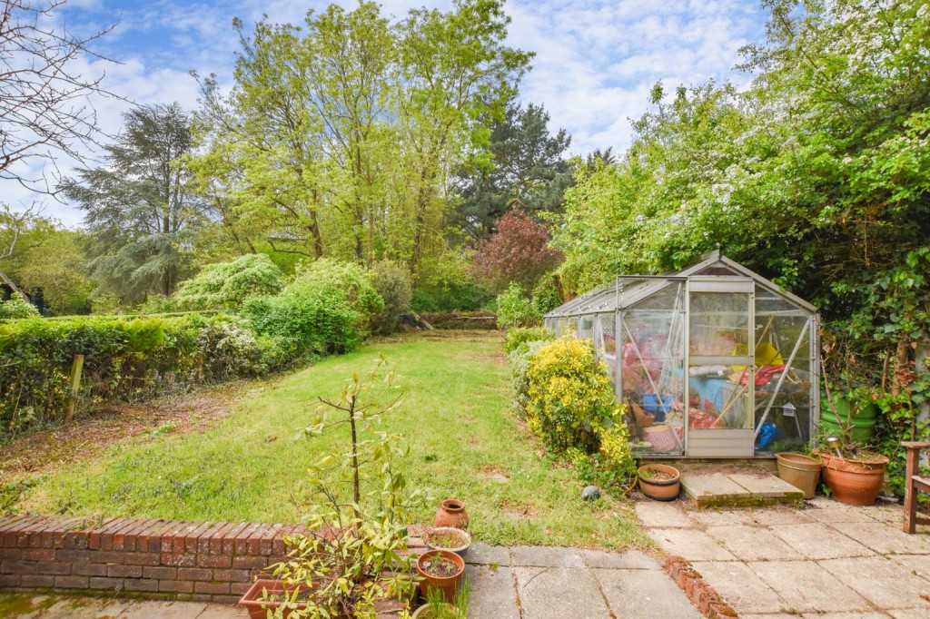 Images for Chelmsford Road, Purleigh EAID:ISSL BID:401