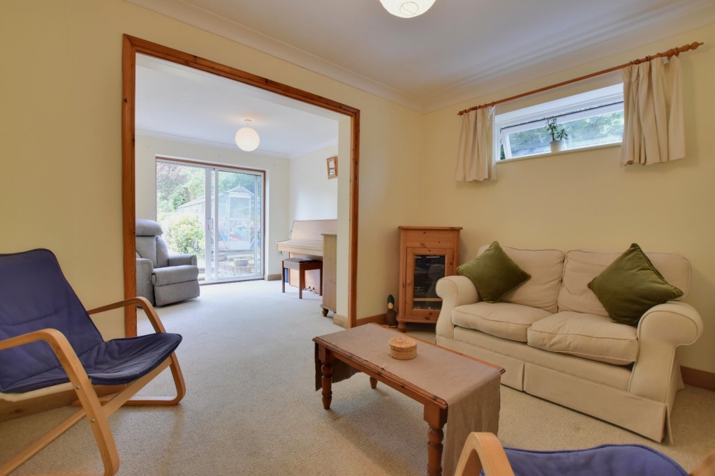 Images for Chelmsford Road, Purleigh EAID:ISSL BID:401