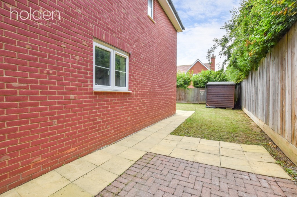 Images for Reminder Close, Maldon EAID:ISSL BID:401