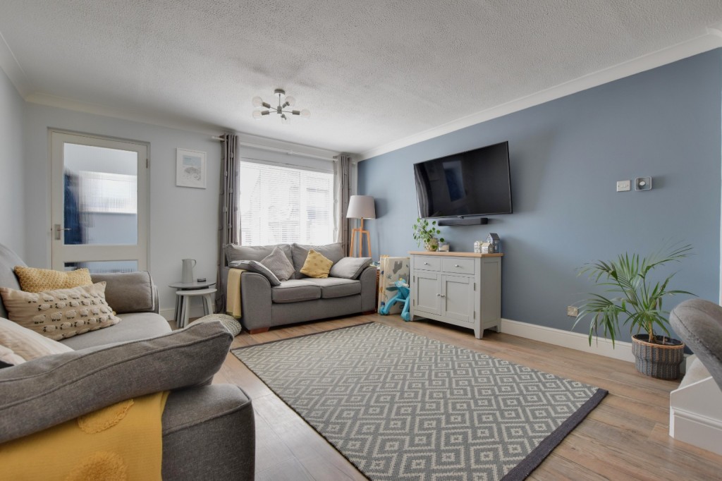 Images for Mayland Close, Heybridge EAID:ISSL BID:401