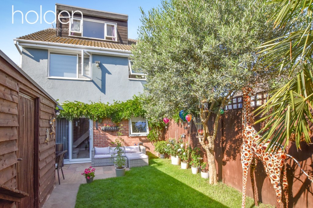 Images for Rowan Drive, Heybridge EAID:ISSL BID:401