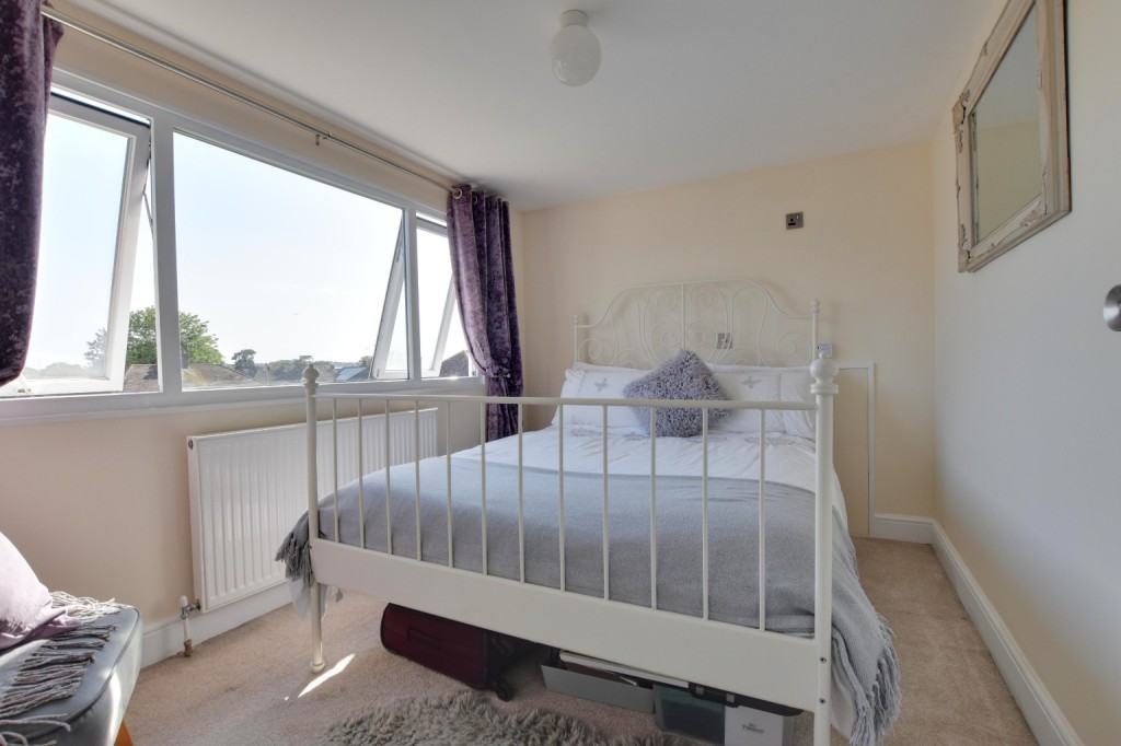 Images for Rowan Drive, Heybridge EAID:ISSL BID:401