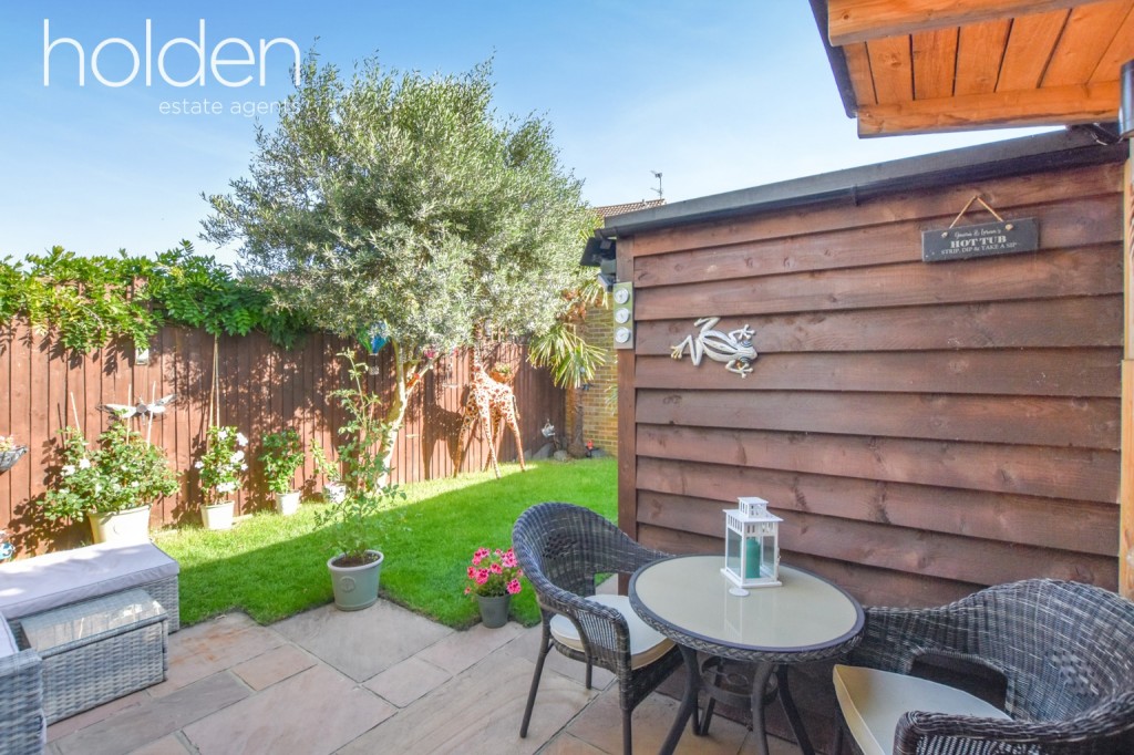 Images for Rowan Drive, Heybridge EAID:ISSL BID:401