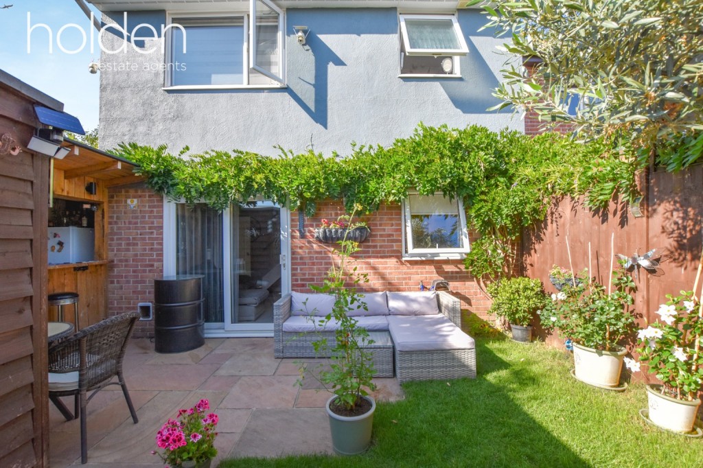 Images for Rowan Drive, Heybridge EAID:ISSL BID:401