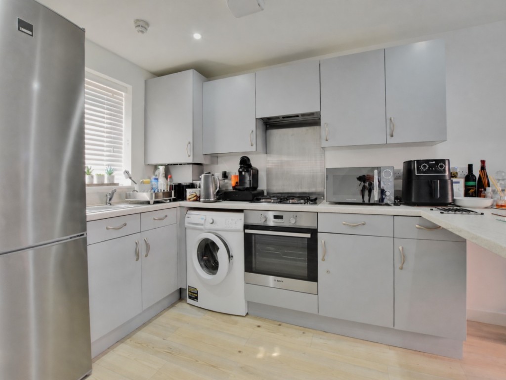Images for Spickets Drive, Heybridge EAID:ISSL BID:401